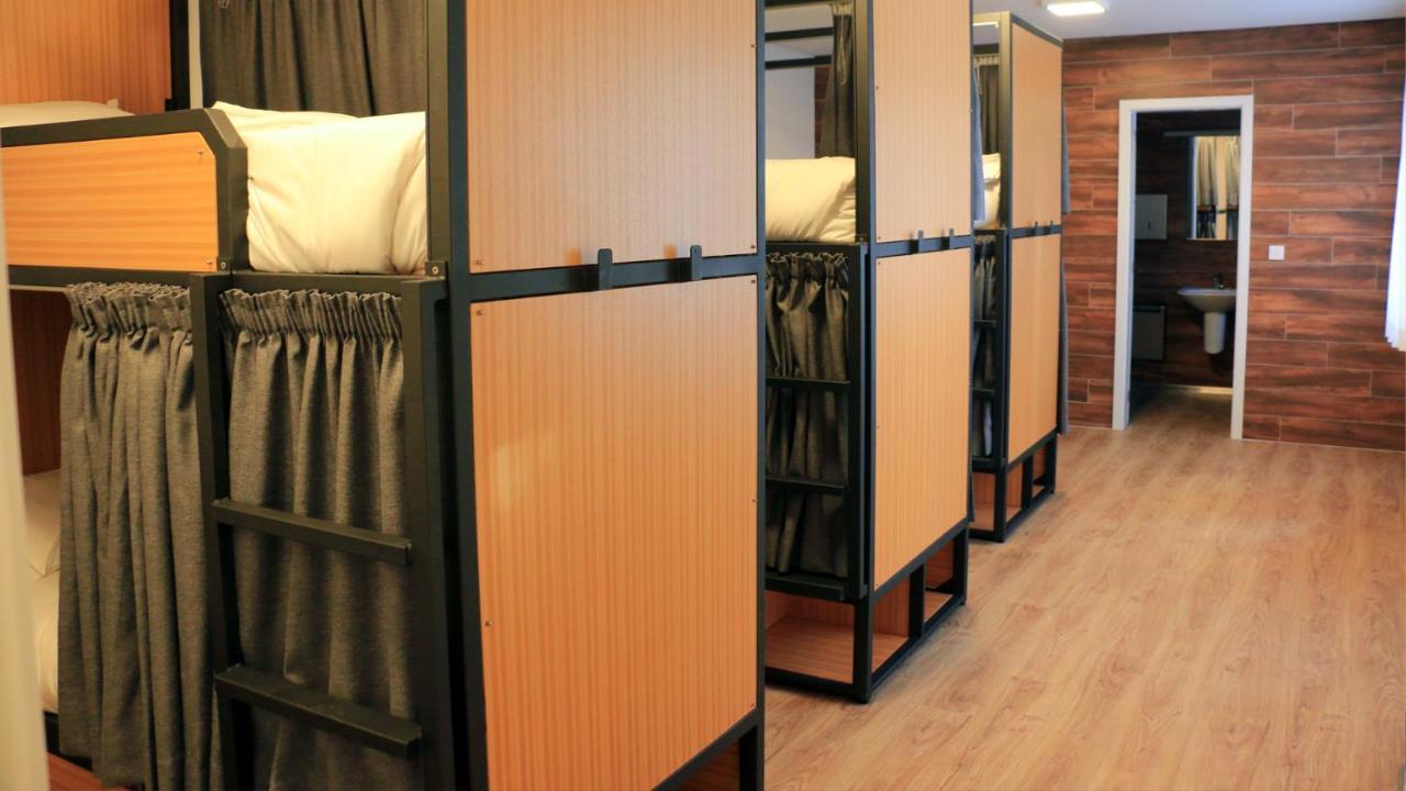 Alianca Cafe & Hostel Ангра-ду-Эроижму Экстерьер фото
